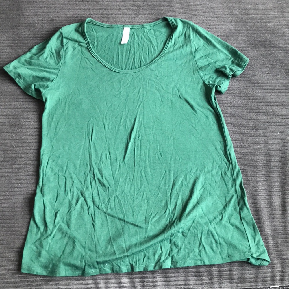 Lularoe classic t